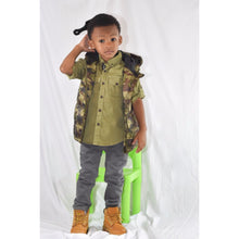 Load image into Gallery viewer, Army Green Short Sleeve Shirt - Little Fellows Clothing
